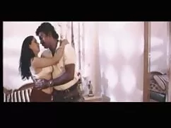 काले फूहड़ एक बड़ा ब ...