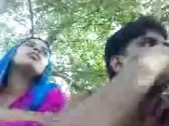 अमेरिकी युगल वेब कैम ...