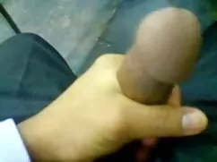 हॉर्नी ऑबर्न डार्क स ...