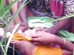 खूबसूरत बेब रिले जेन ...