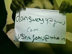 गर्लफ्रेंड घुटने बीए ...