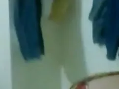 गर्म अंतरजातीय घर का ...