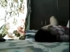 पड़ोसी को दिखाया हिं ...