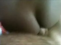 ब्यूटी डकोटा स्काई औ ...