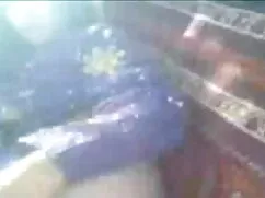 सुंदर रेड इंडियन लड़ ...