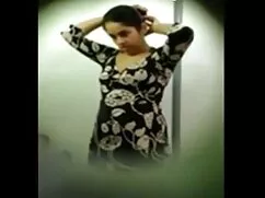 धूम्रपान, हैंडजॉब इं ...