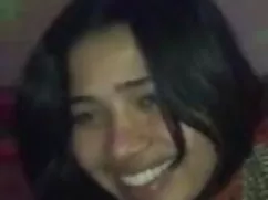 कमबख्त इन दोनों खेत  ...