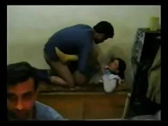 बड़े सेक्सी फिल्म हि ...