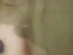 अधोवस्त्र में सेक्सी ...