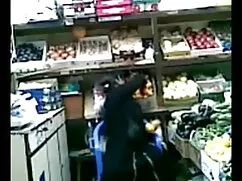 मम्मी की चूत के पंख  ...