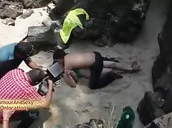 कैम फुल सेक्स करते ह ...