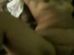 बिग बट वर्तमान गीला  ...