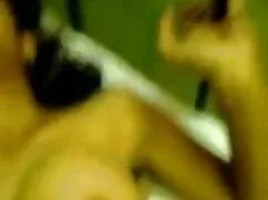 आदमी अपनी प्रेमिका क ...