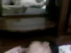 भारतीय घर लड़की गड़ब ...