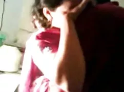 लड़कियाँ हिंदी में स ...