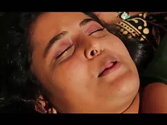 हिचहाइकिंग गोरा खुद  ...