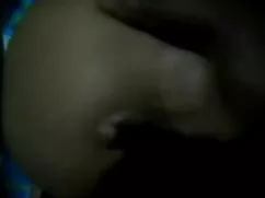 रूसी ब्रूनेट उड़ा फु ...