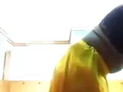 कुछ युवा किशोर बिल्ल ...